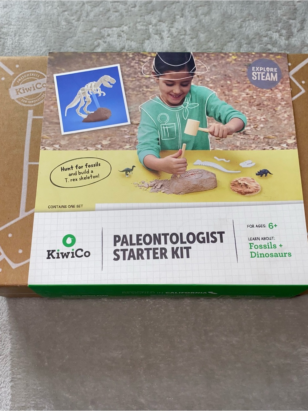 KiwiCo Paleontologist Stater Kit - Educational kids toys